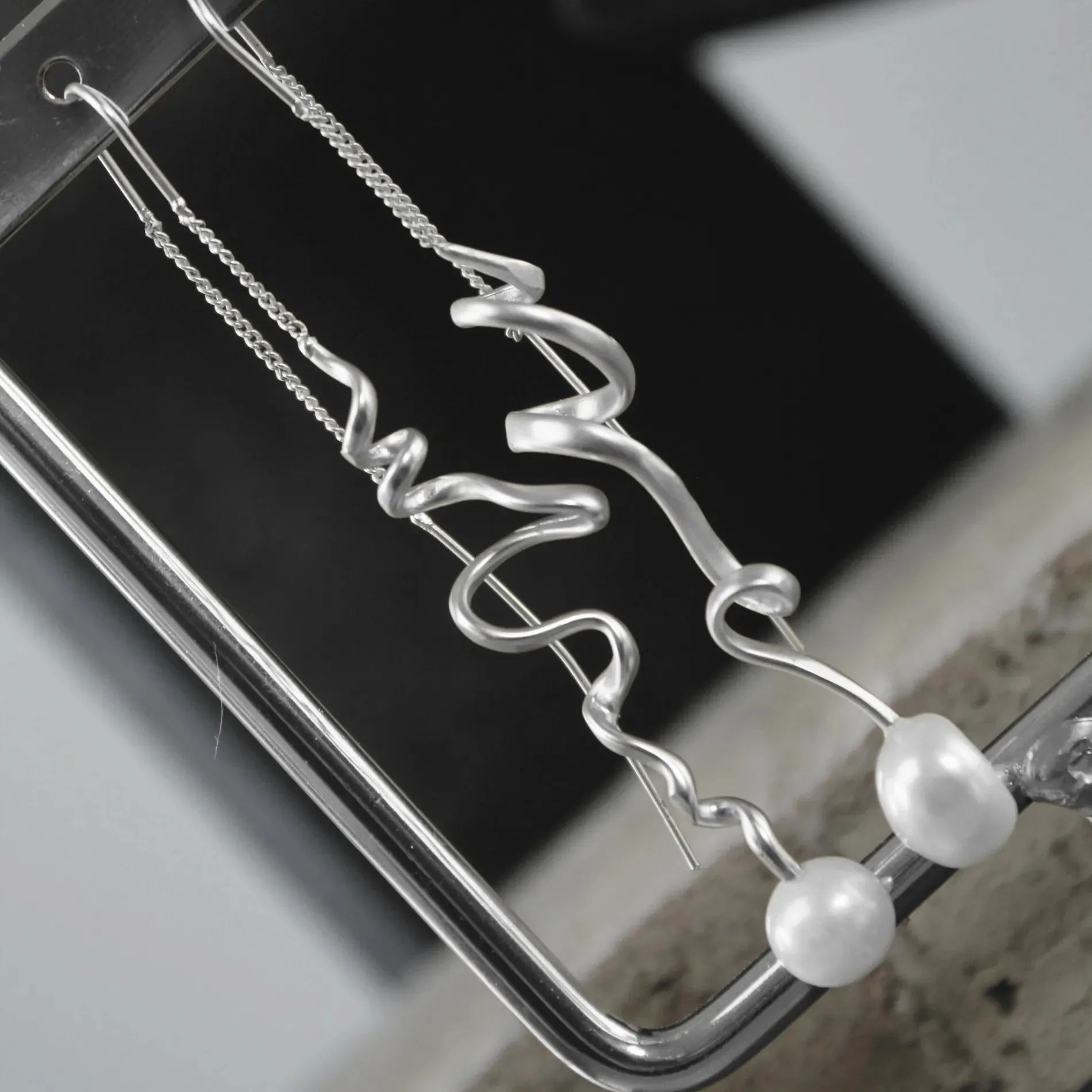 Audrey Organic Chain Earring Silver Plating