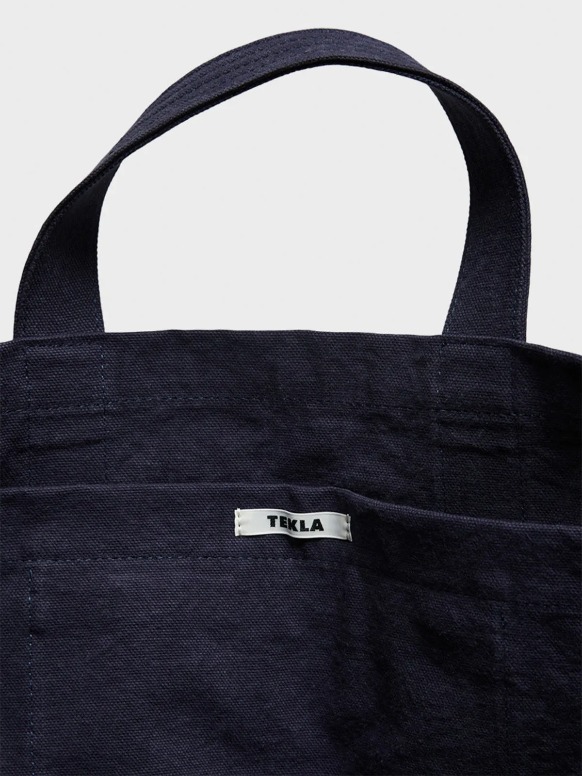 Beach Bag in Washed Navy