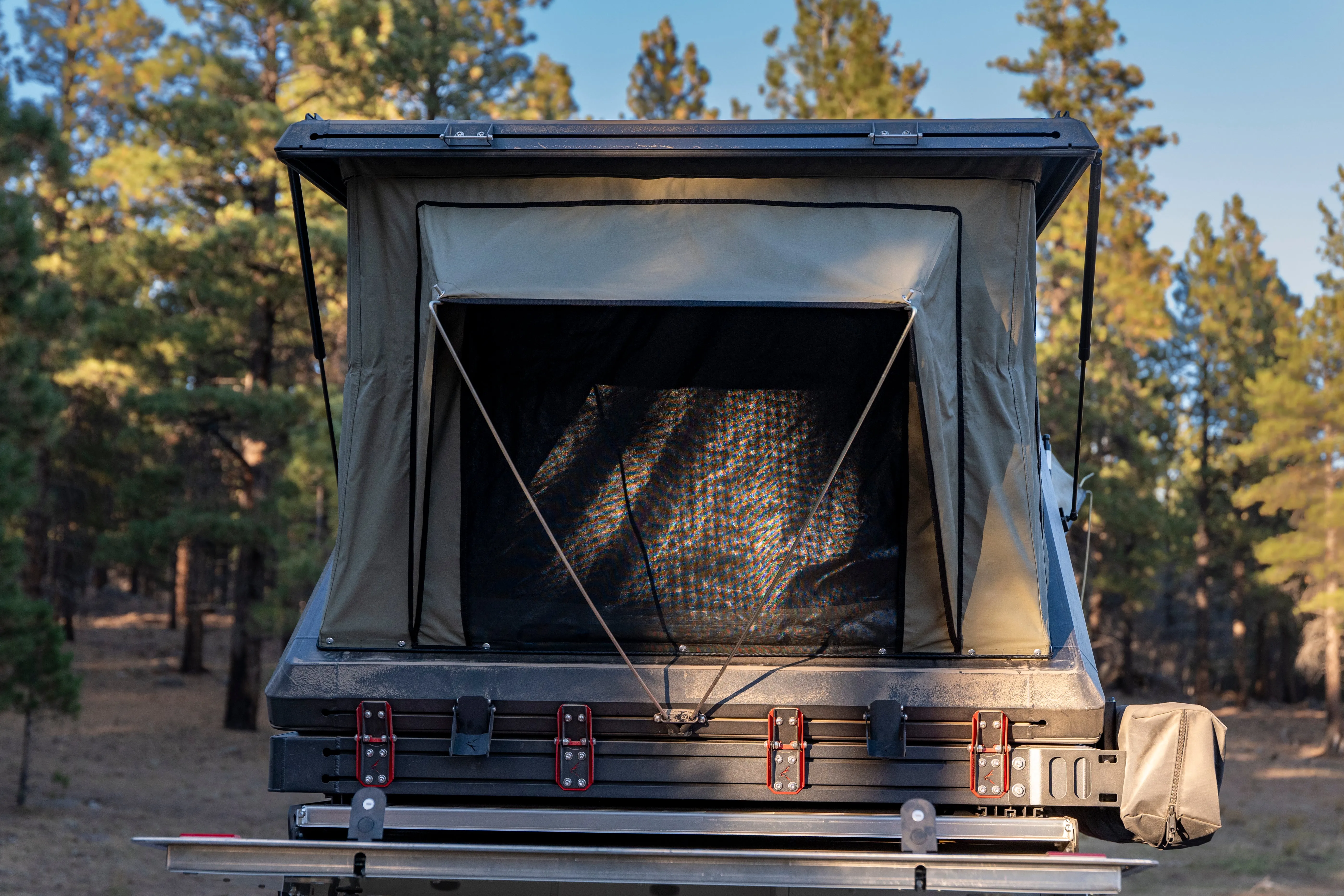 Bush Company TX27 MAX Hardshell Roof Top Tent