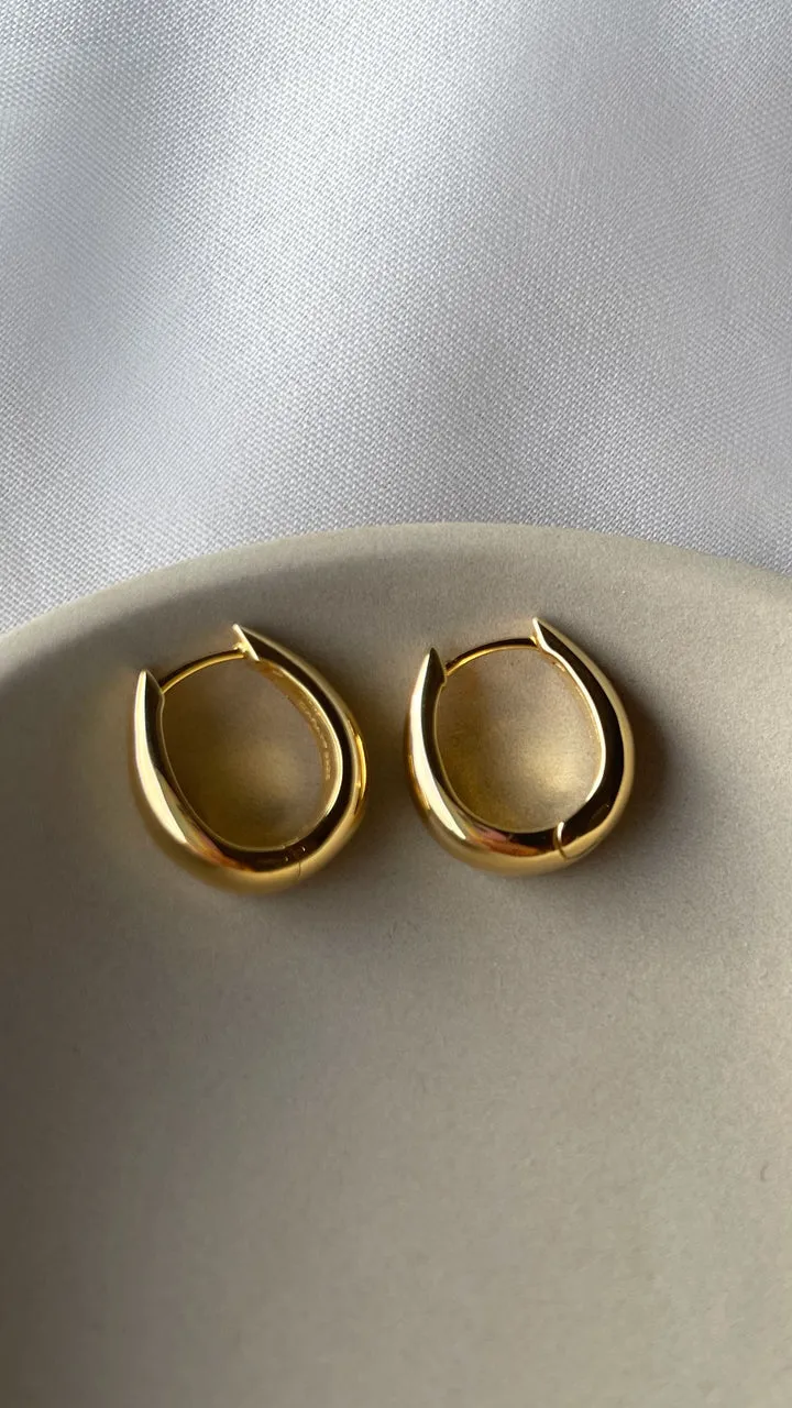 CARAT* London Hera Hoops Gold Vermeil