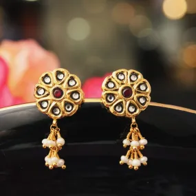 Earrings with Chetum and Kundan Work