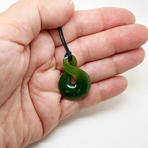 Genuine Ngai Tahu Pounamu Greenstone Twist Necklace