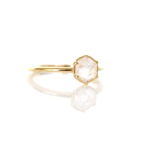 GRACE RING RAINBOW MOONSTONE & GOLD