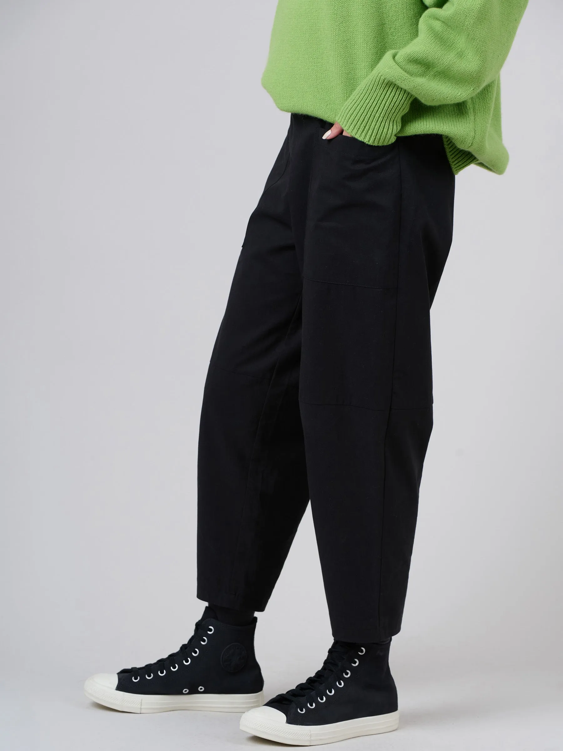 Lightweight Tencel® Cotton Cropped Barrel Leg Trousers