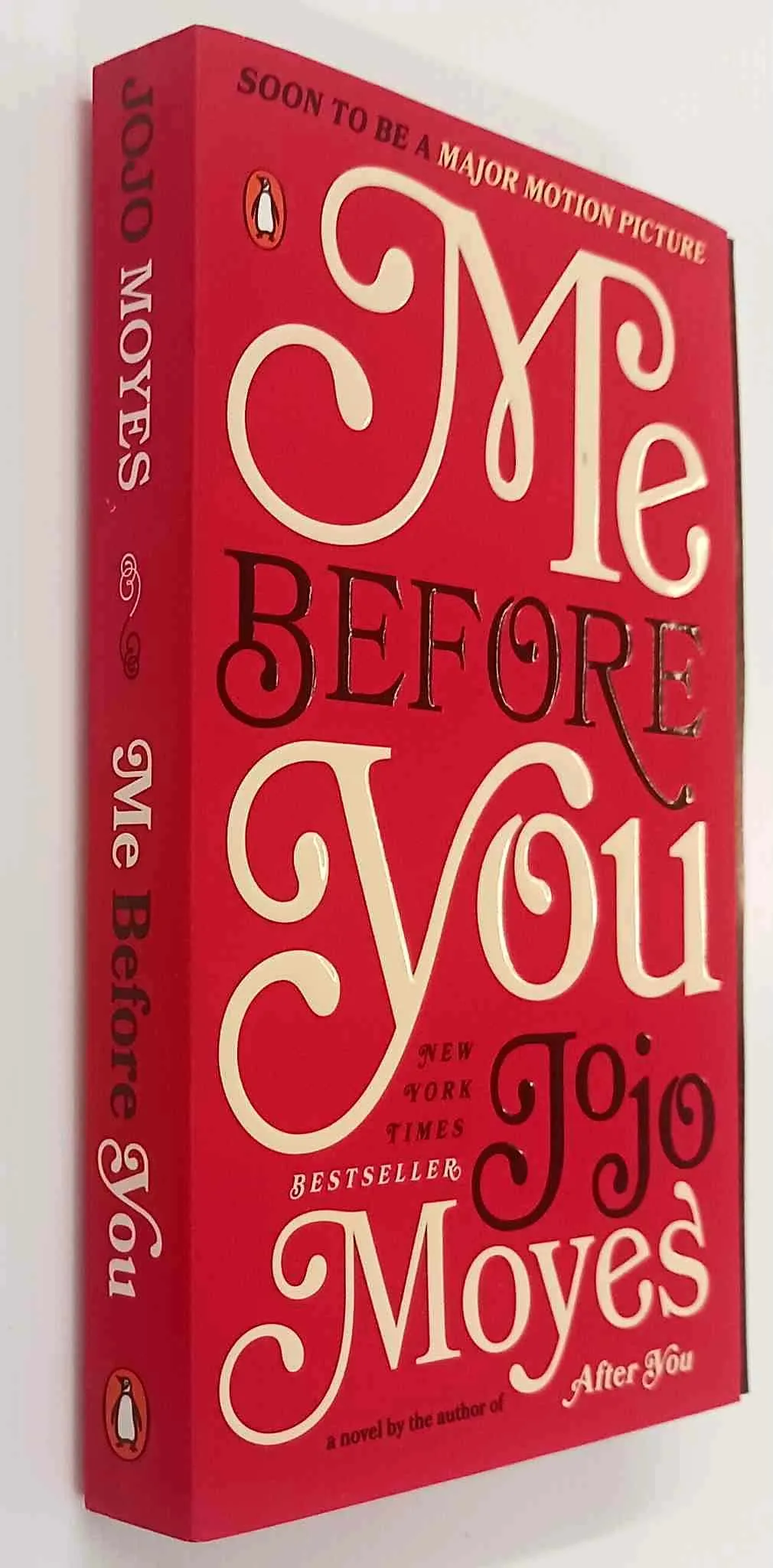 ME BEFORE YOU - Jojo Moyes