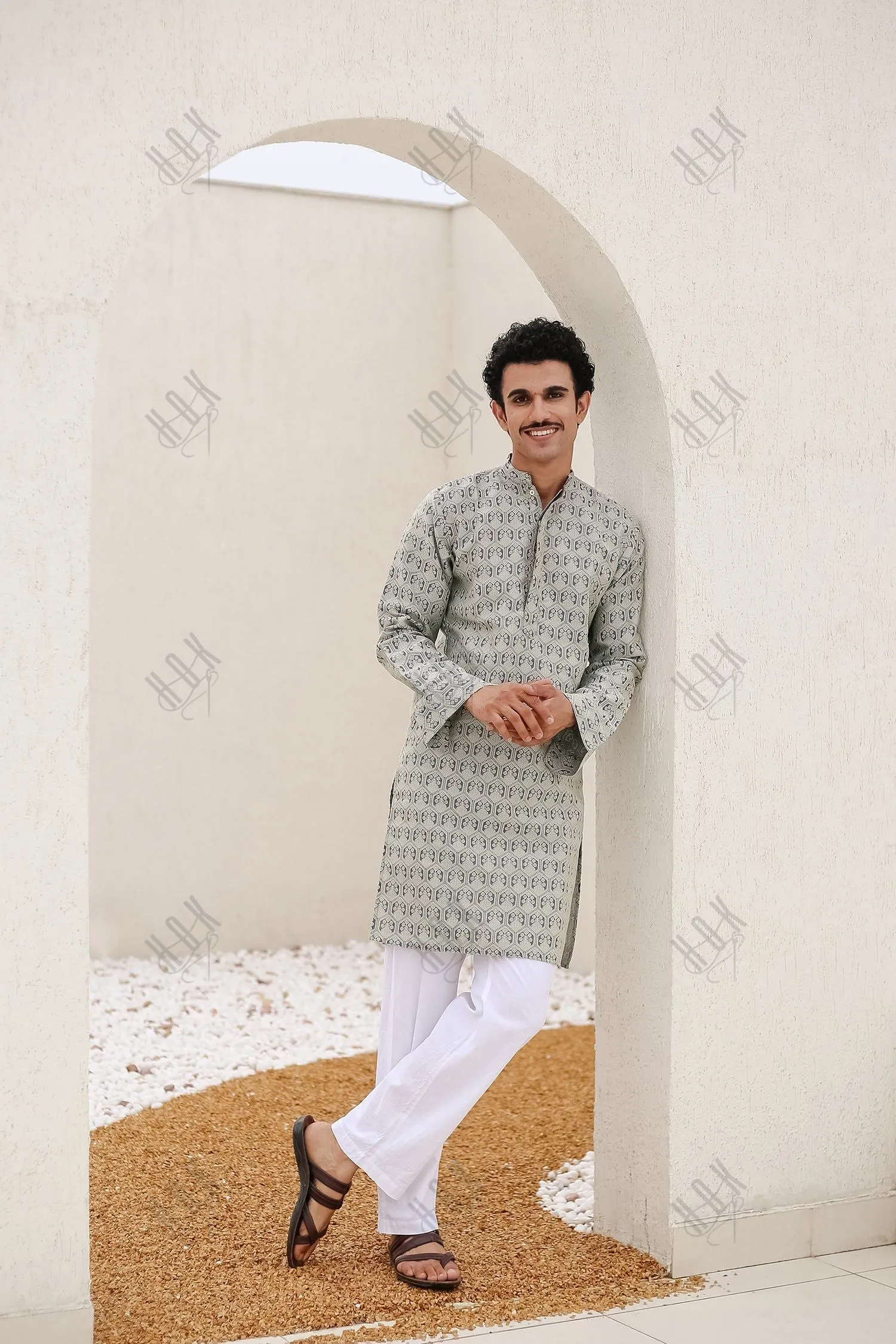 Men's Kurta In Jacquard Self  Grey Blue