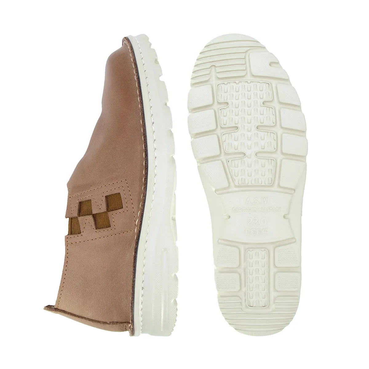 Shogi Camel Ultra Light and Wide Fit Slip on